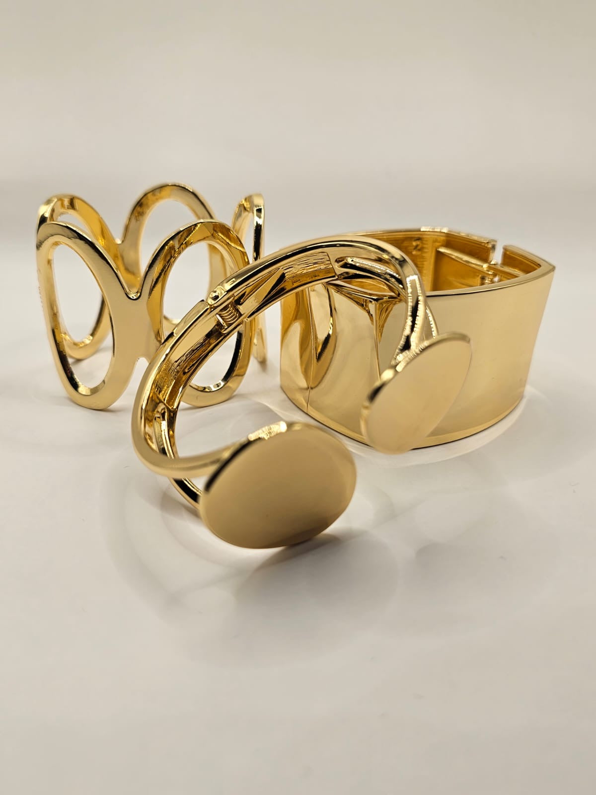 Double oval Cuff