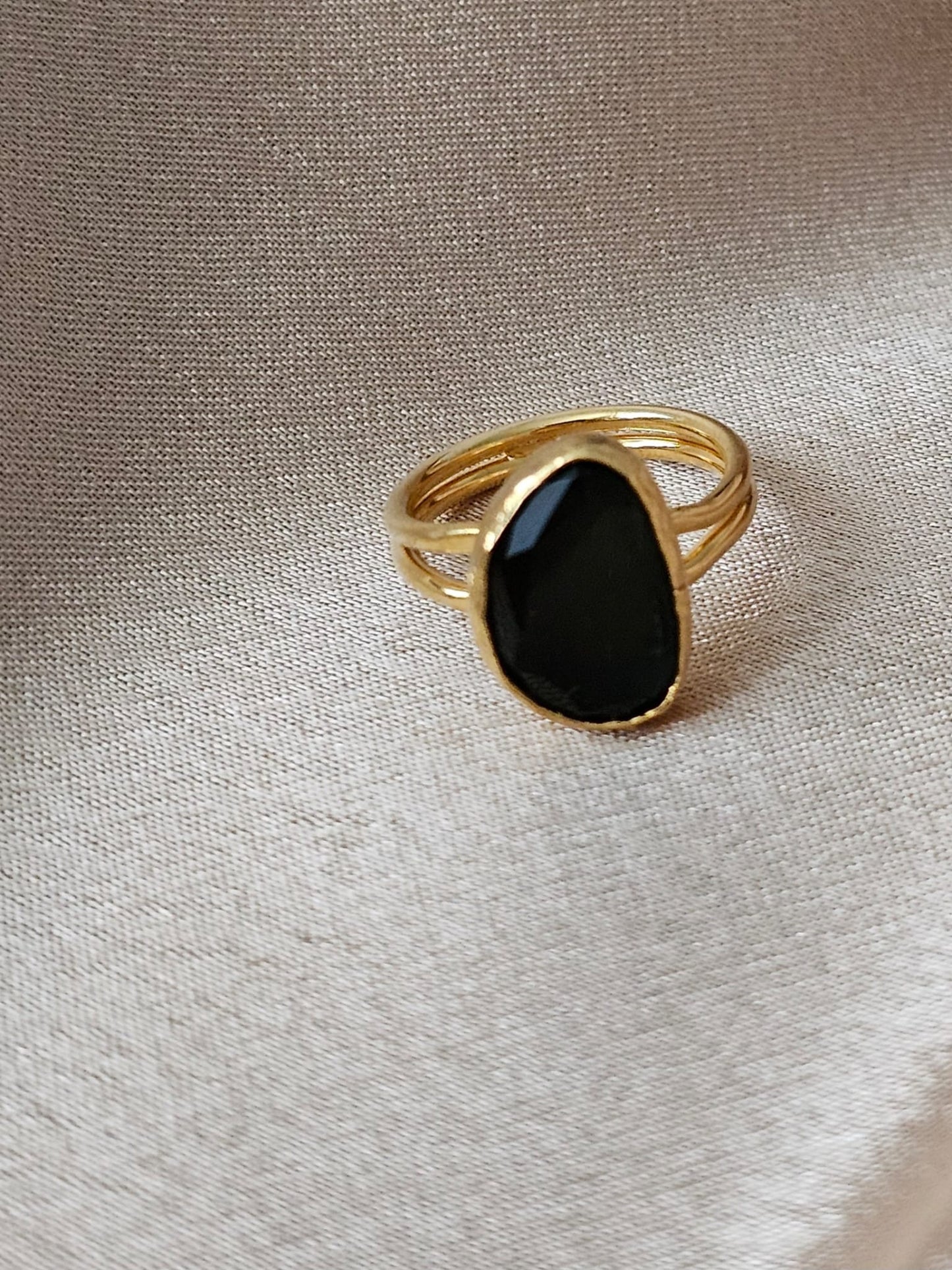 AYDIN Cat Eye Stone Ring