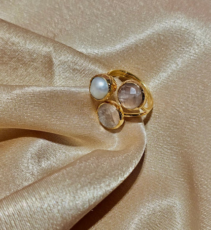 Miray 3 Round Stone Ring