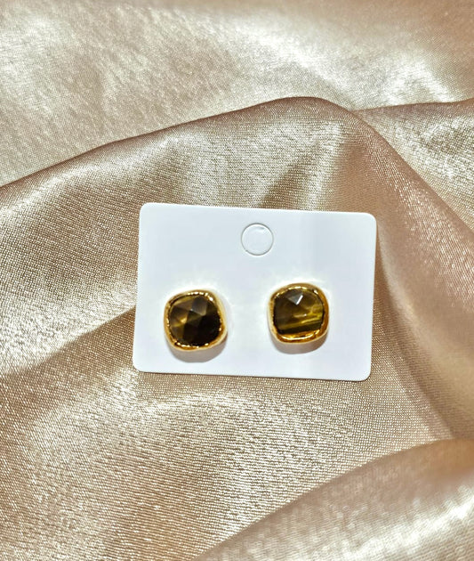 Miray Studs