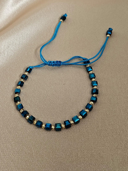 Faz Adjustable Beaded Bracelet with Pull String – Multiple Colours Available