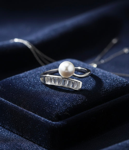 Aria Bypass Pearl Ring