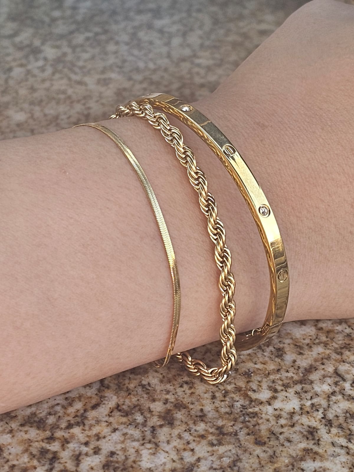 Zafush Snake Chain Bracelet