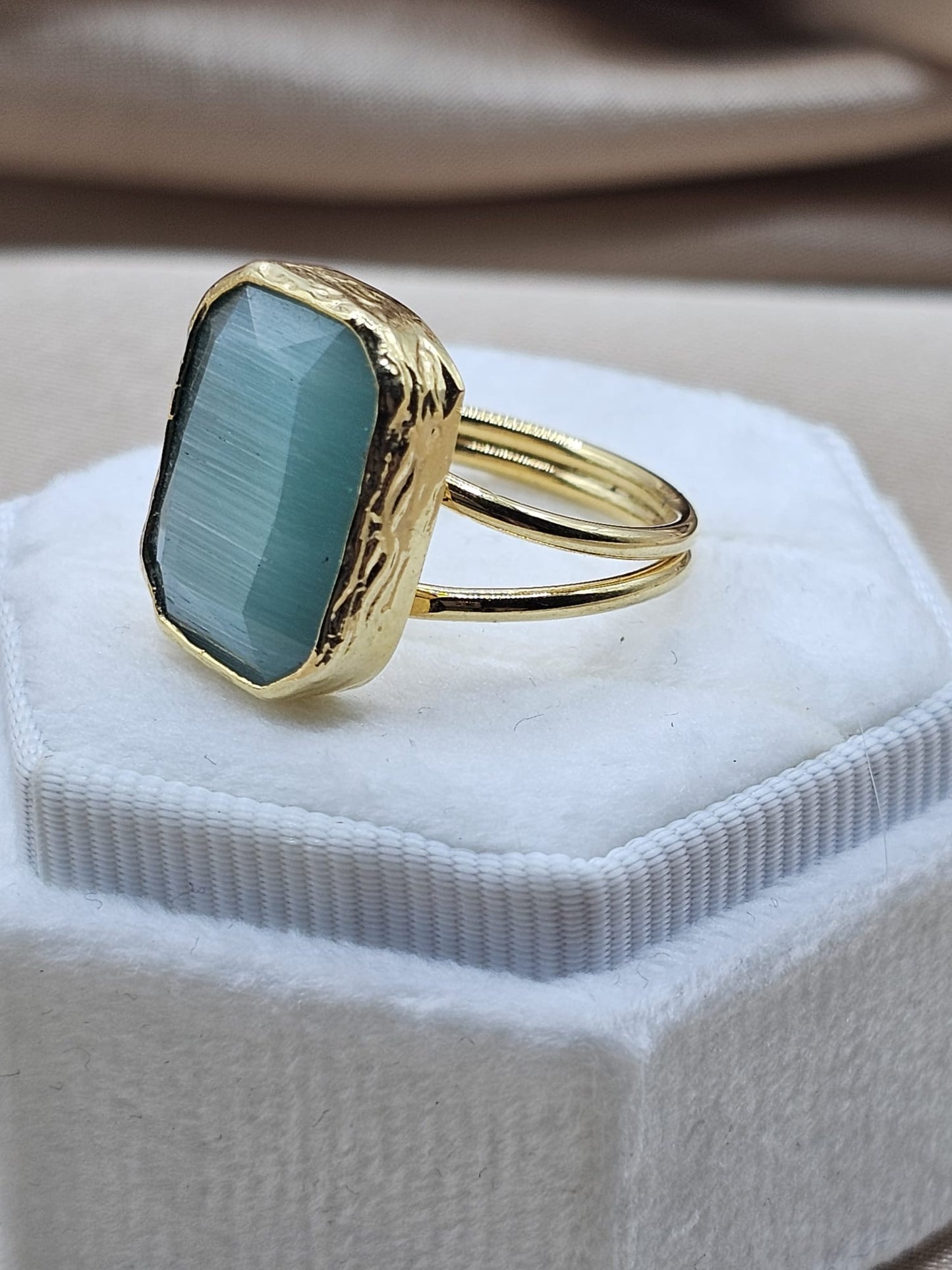 Aydin Cat Eye Rectangular Ring
