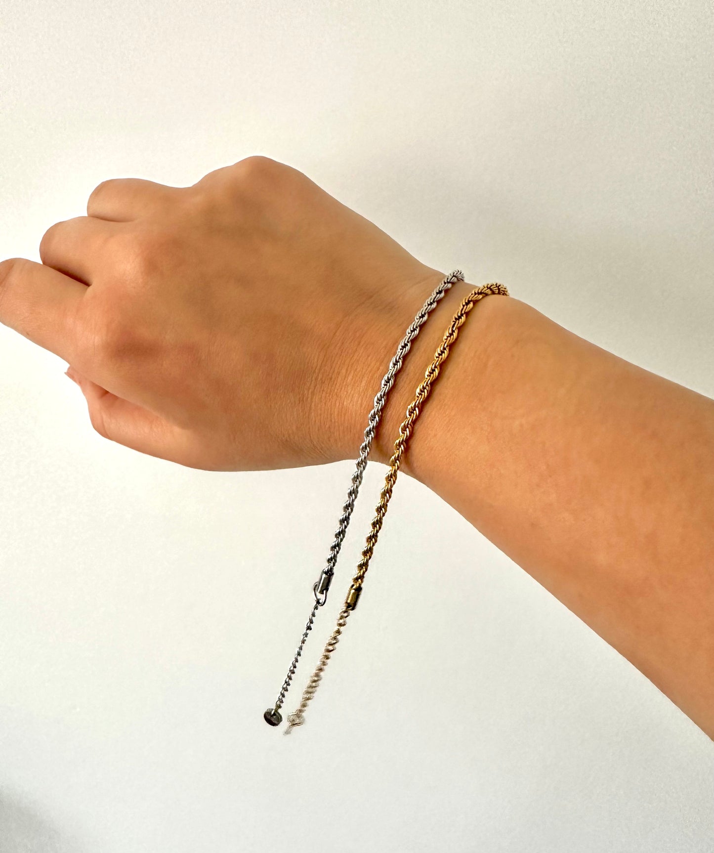 Zafush Rope Chain Bracelet