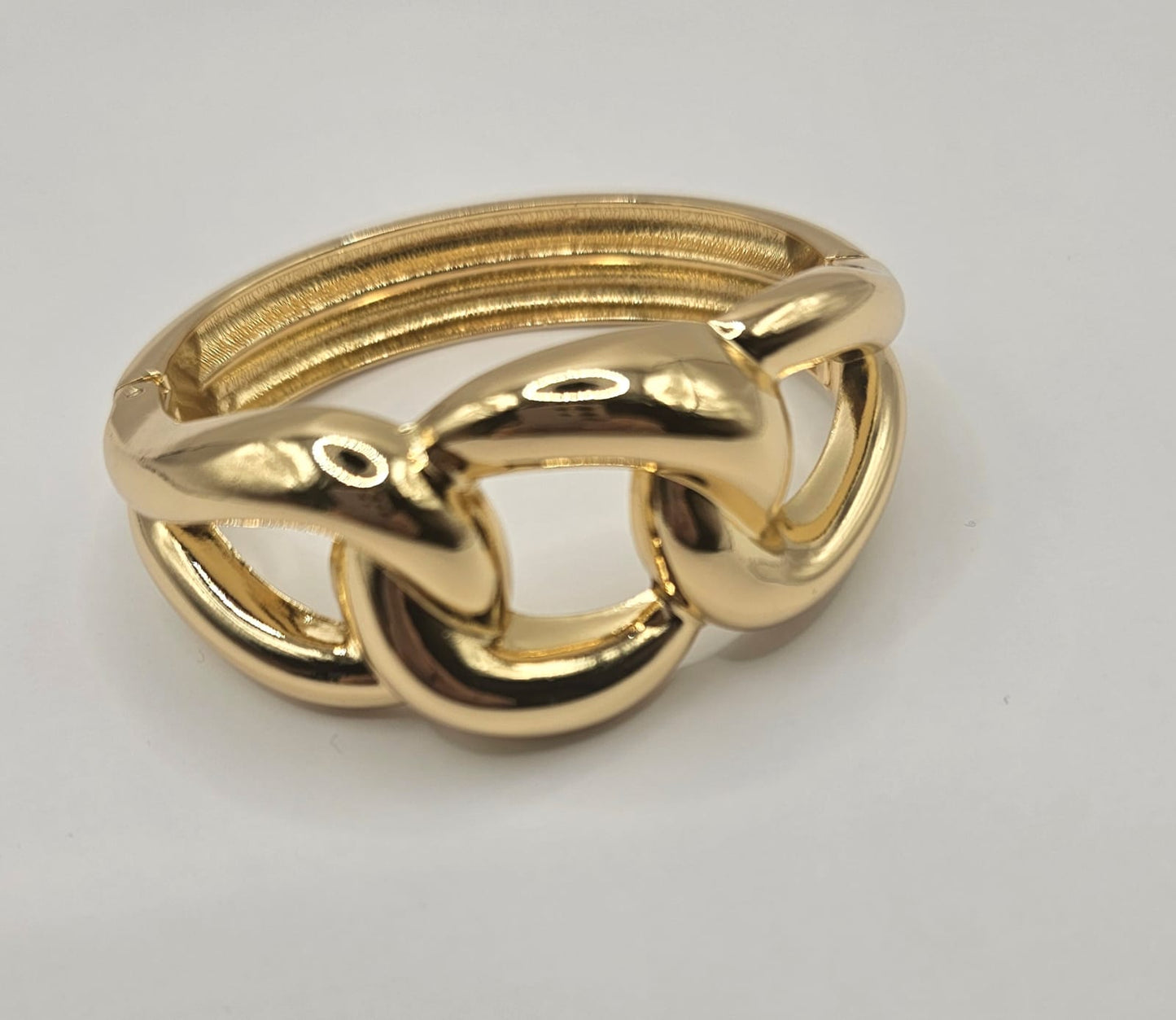 Zafush Knot Cuff