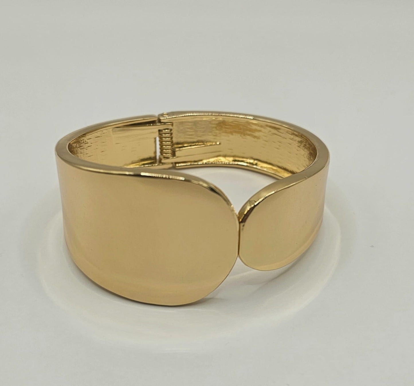 Zafush Gold Large Cuff