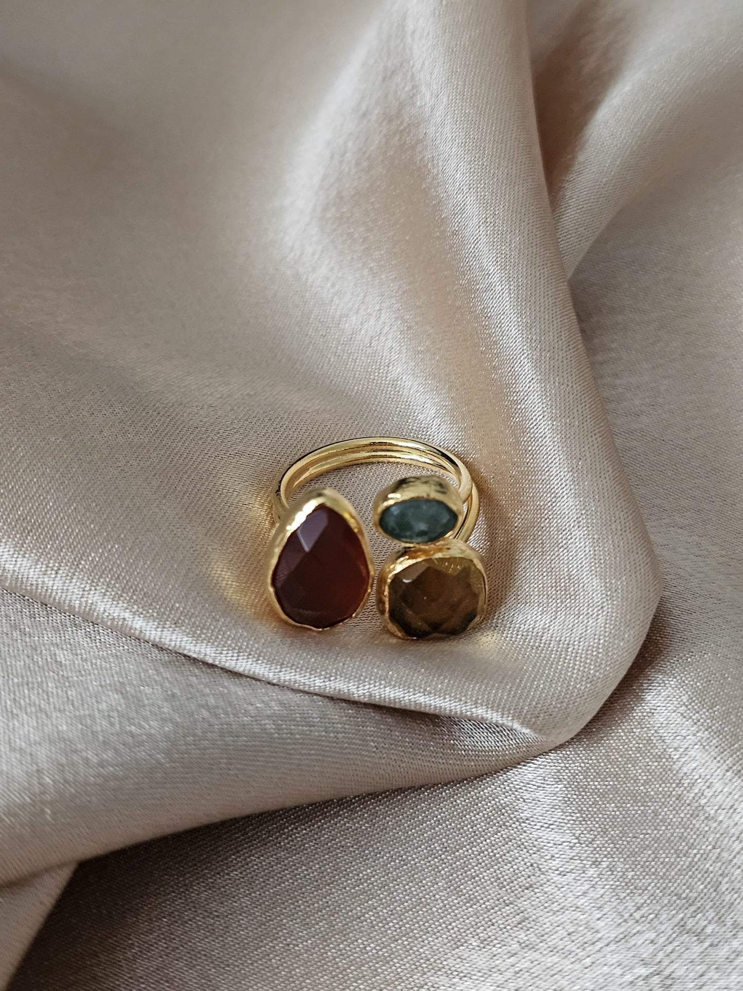 Aydın 3 Stone Ring